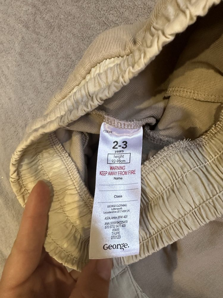 Спортен екип и дънки George 92-98 см