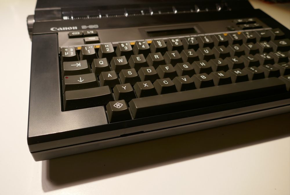Mașină de scris / dactilografiat VINTAGE