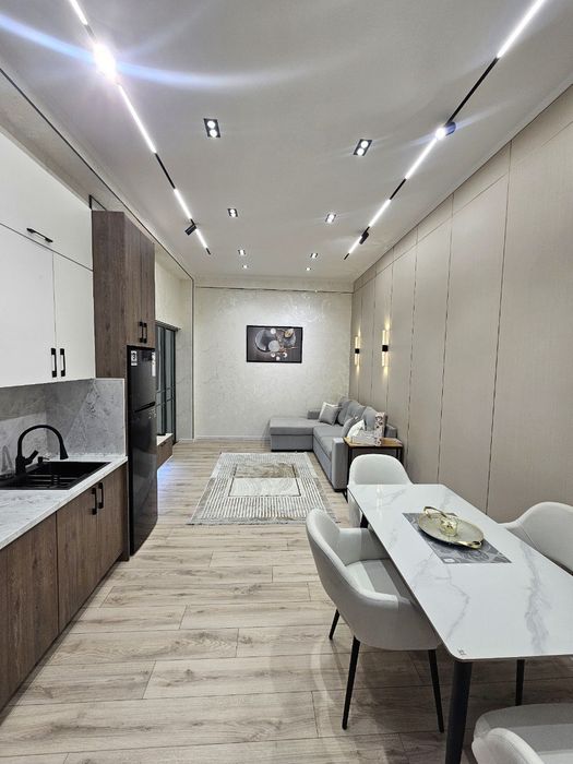 Продается квартира на Чиланзаре-ц 2/5/8 евроремонт