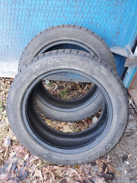 Шины зимние   пара