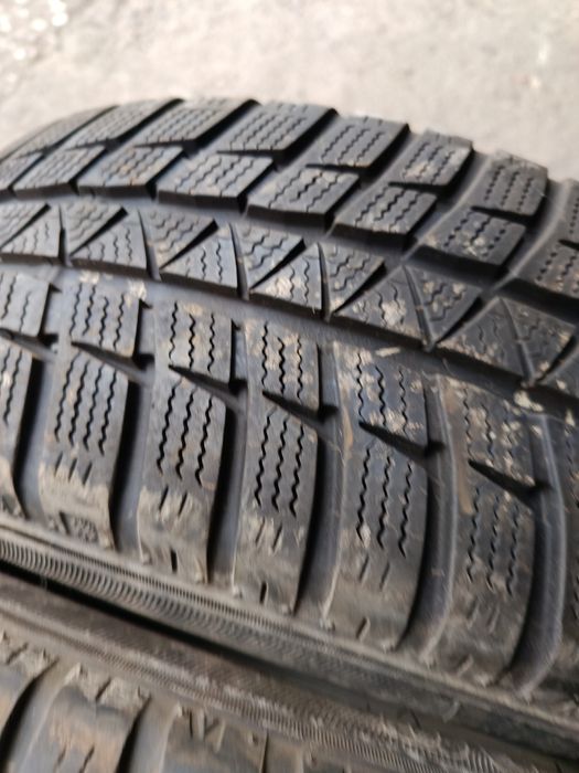 Зимни гуми -15цола -185/60-1бр.-65лв.