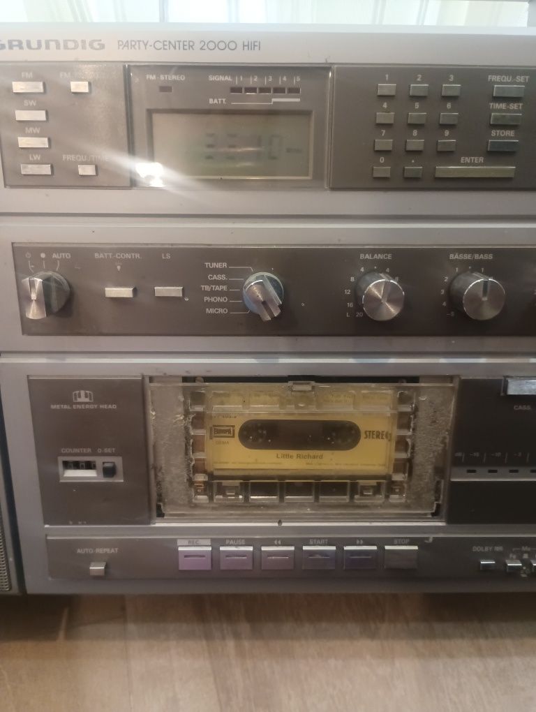 Grundig party -center 2000