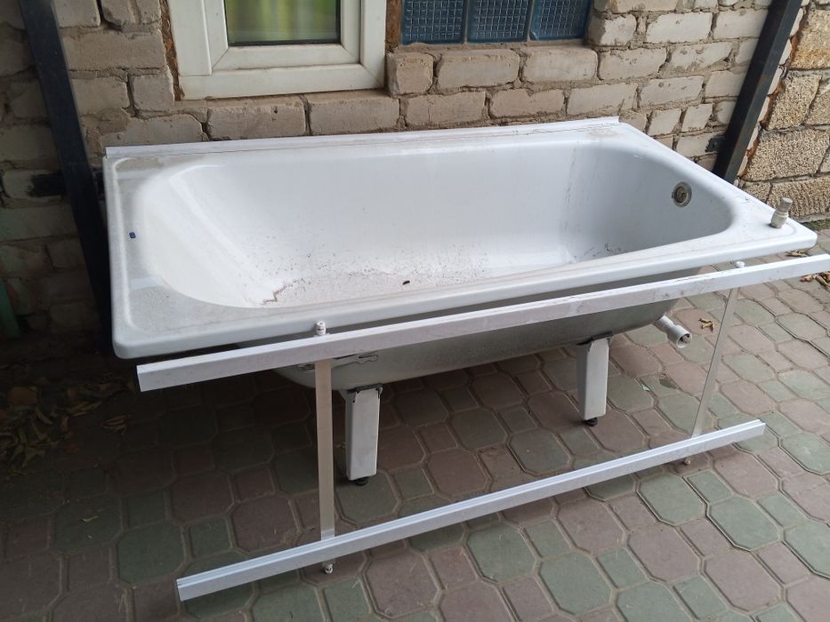 Ванна 1.50х7.5 с экраном