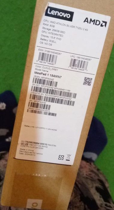 Notebook Lenovo yangi