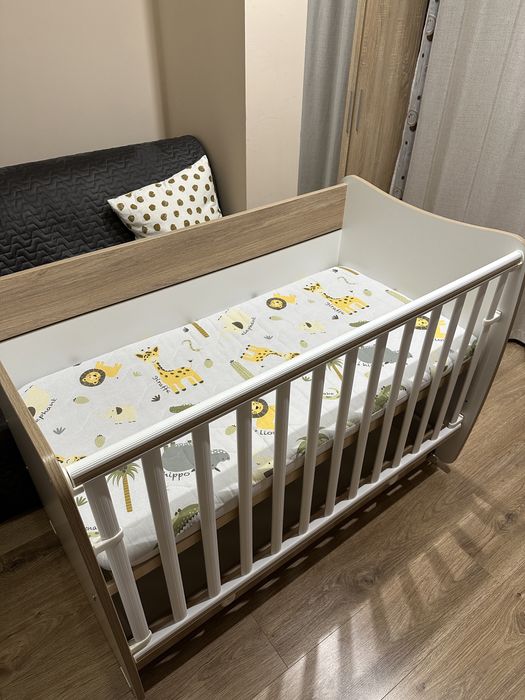Детско бебешко легло кошара бюро с матрак Lorelli 60/120
