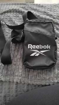 Оригинална чанта reebok