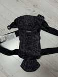 Marsupiu bebelusi BabyBjorn Mini 3D Mesh