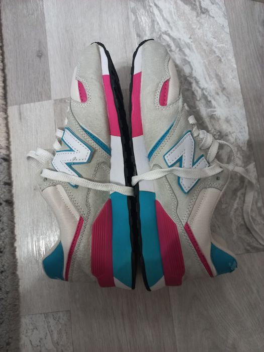 adidasi dama marca Adidas,New Balance,Guess