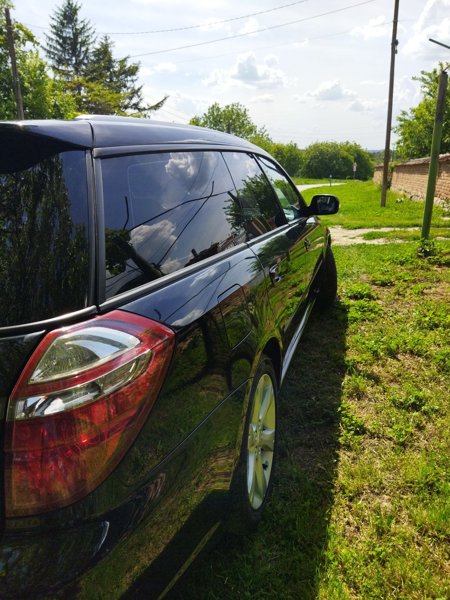 Subaru legacy 2.0R бензин