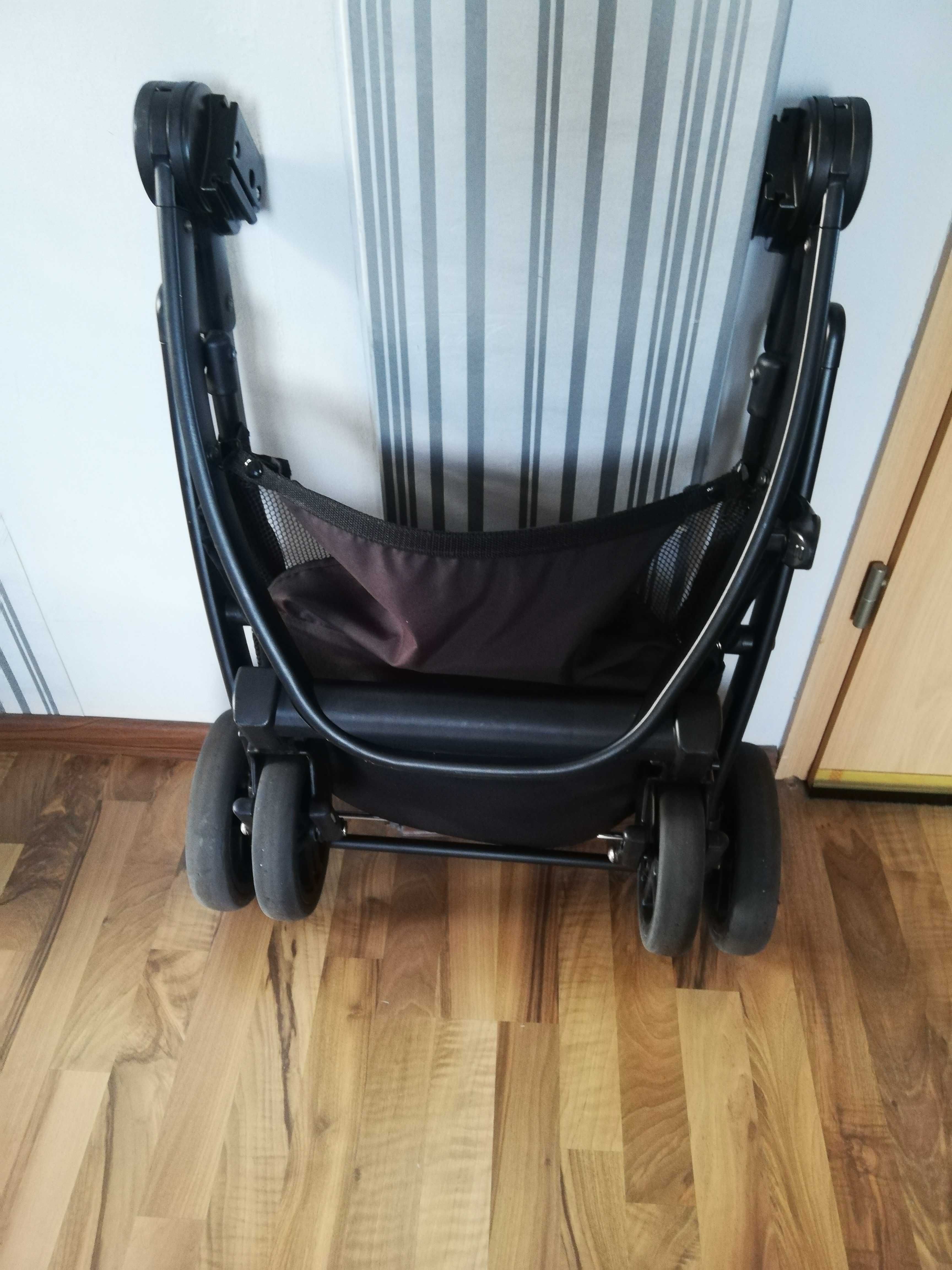 Бебешка количка Graco Evo Trio 3 в 1