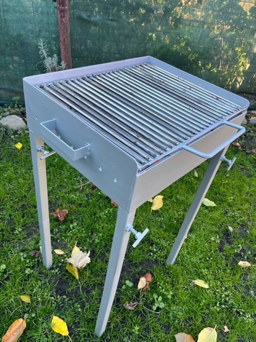 Vând grătar inox 500/400