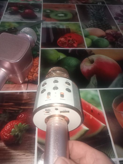 Микрофон колонка продам