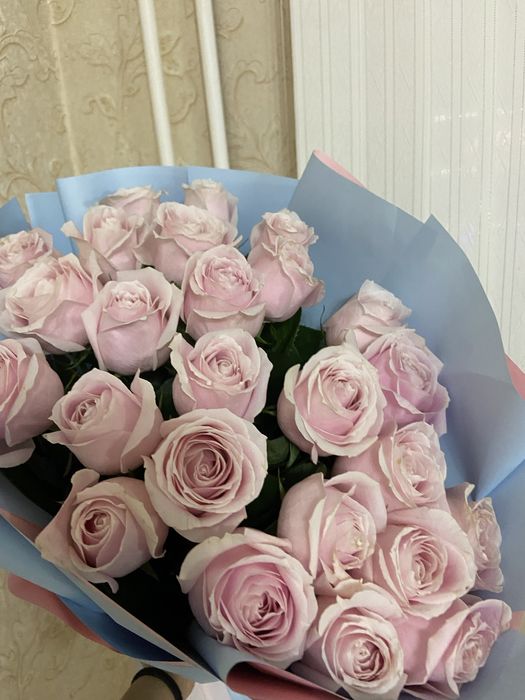 Цветы свежие, очень красивые пишите звоните