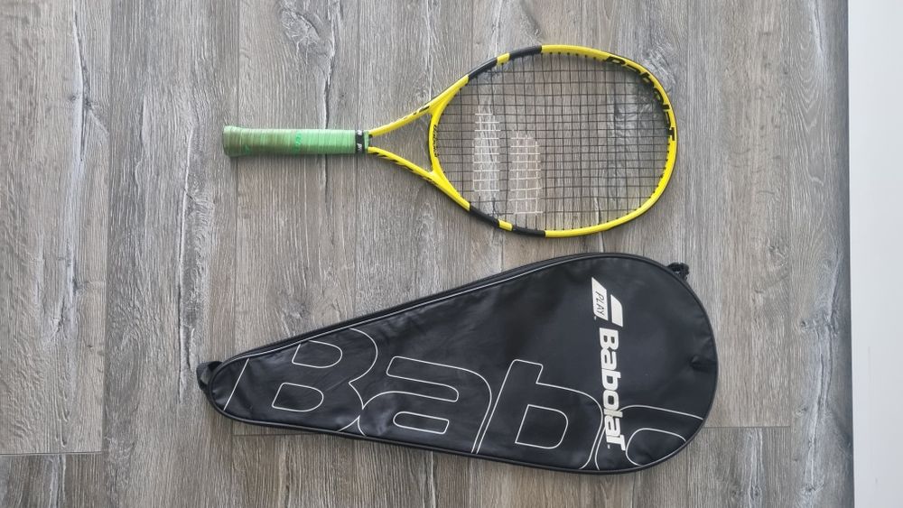 Rachetă de tenis babolat nadal