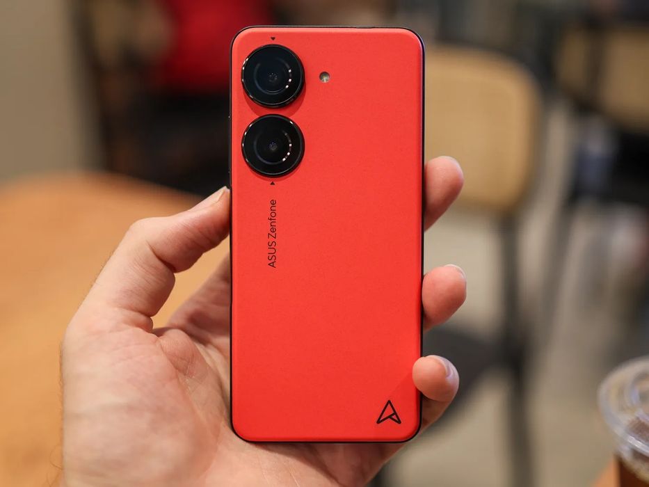 Asus Zenfone 10 Snapdragon 8 Gen 2