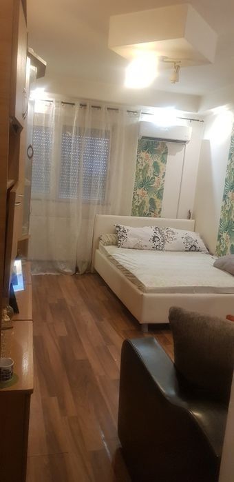 Vând garsoniera tip apartament