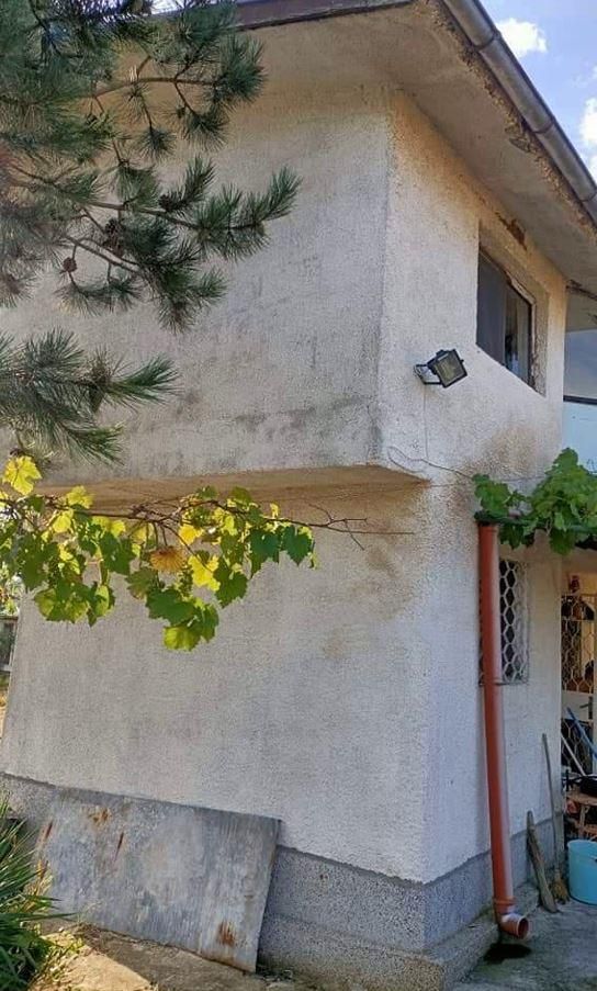 Продава се Къща в Бургас, Център - 70 кв.м за 786 €/кв.м - Снимка #2