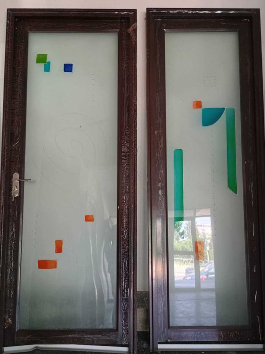Usi noi de interior, vitrate, sticlă dublă, ramă  aluminiu Germania
