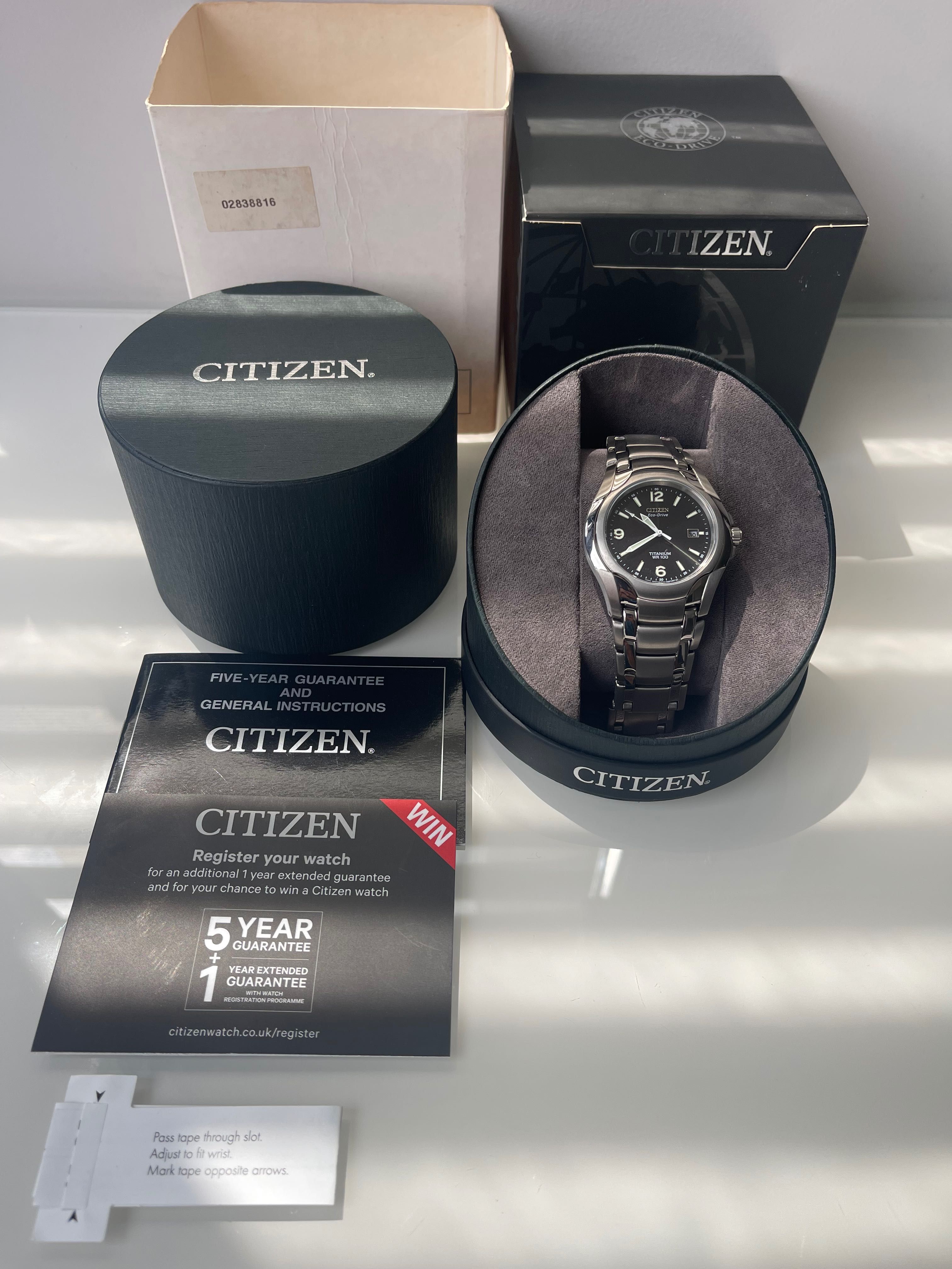 Часовник citizen eco drive titanium чисто нов