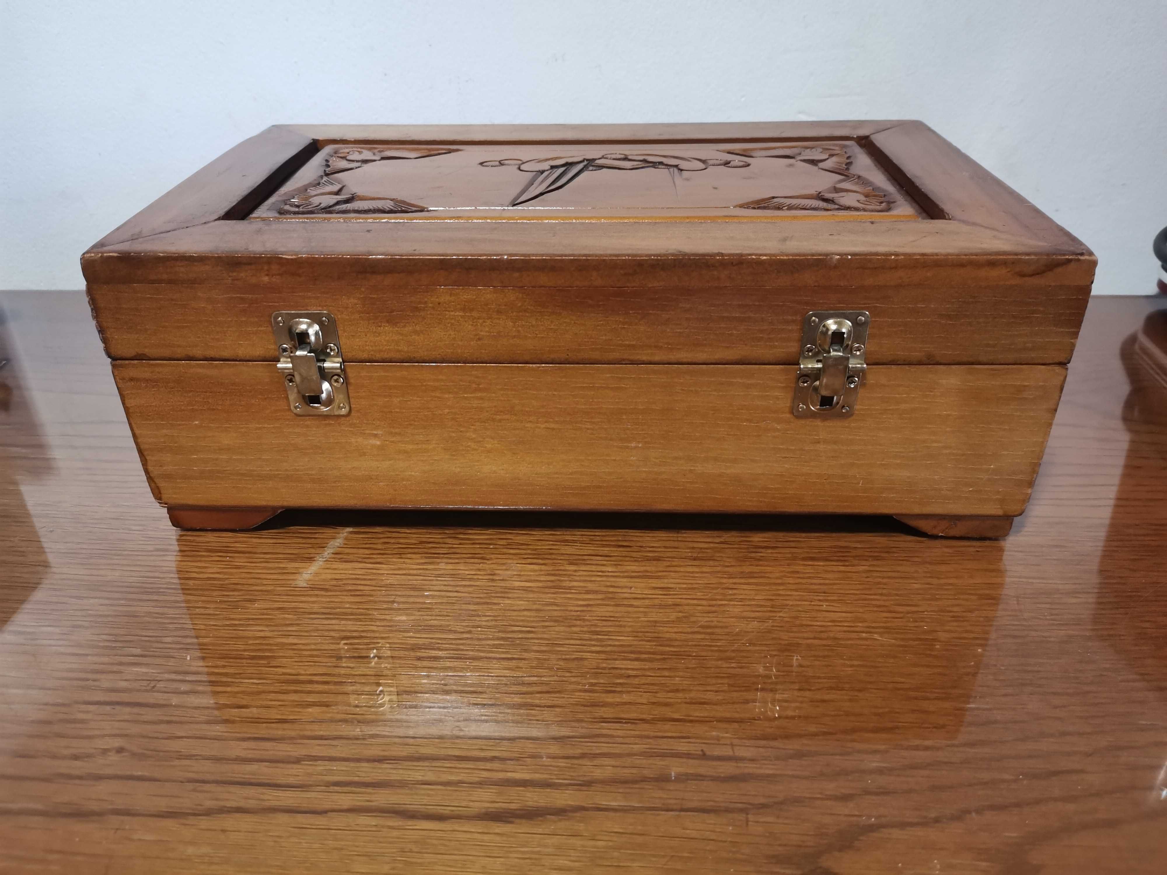 Cutie de bijuteri vintage
