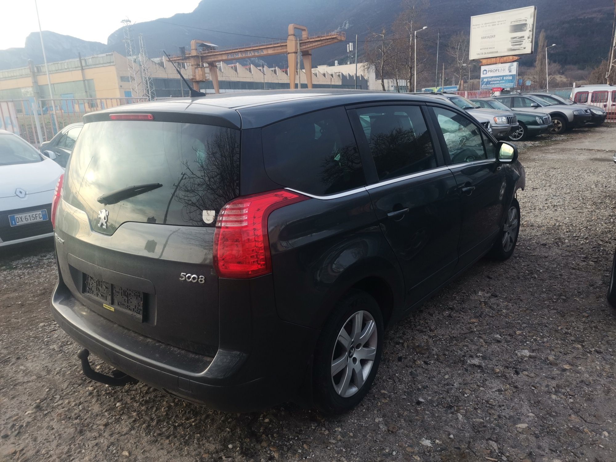 Пежо 5008 peugeot 5008 1.6hdi 109кс 9HZ (DV6TED4) за части