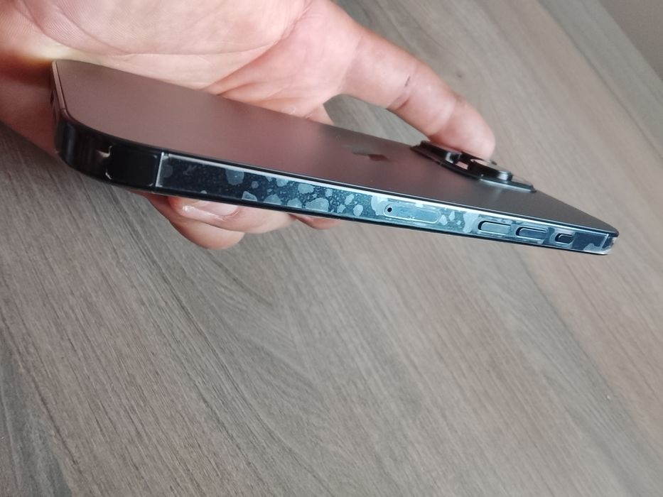 Vand 16 pro max 512 gb