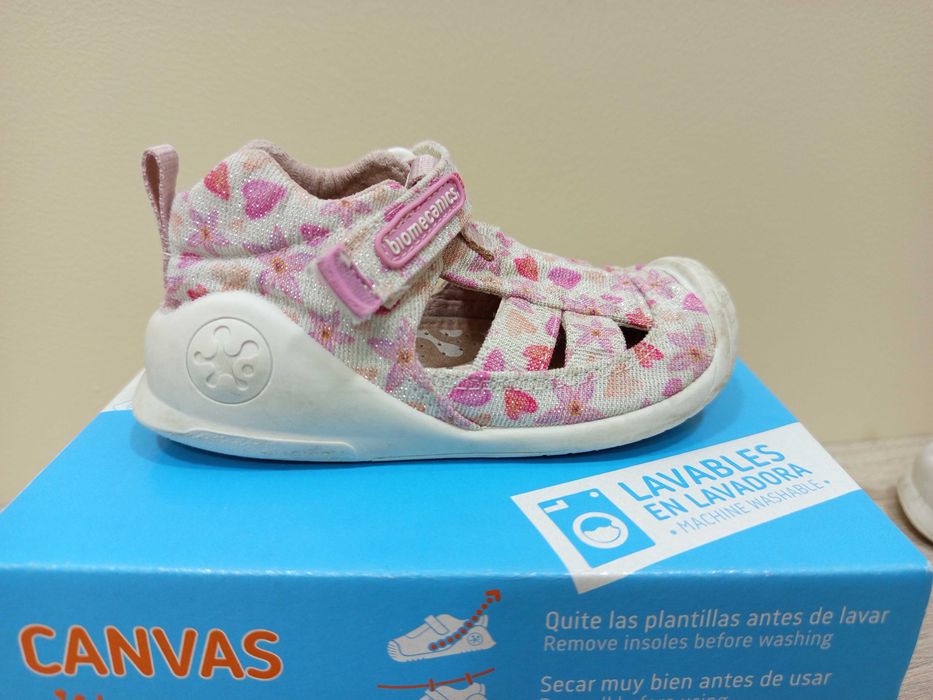 Сандали Biomecanics 21 номер