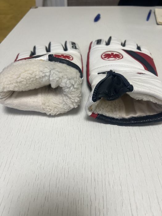 Manusi schi,  marca Reusch