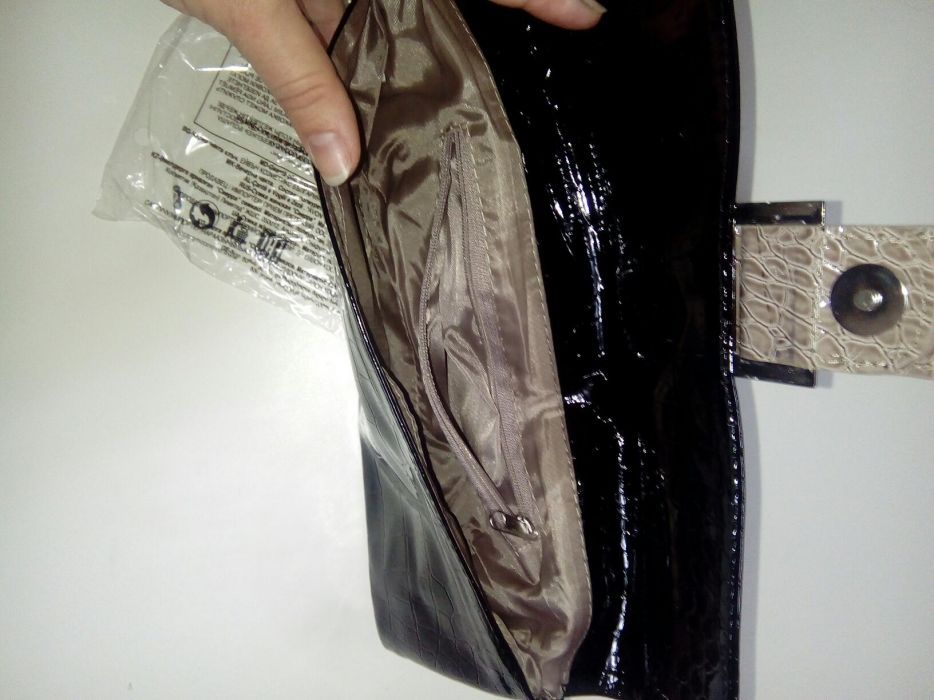 Дамски чанти - черна и прозрачна