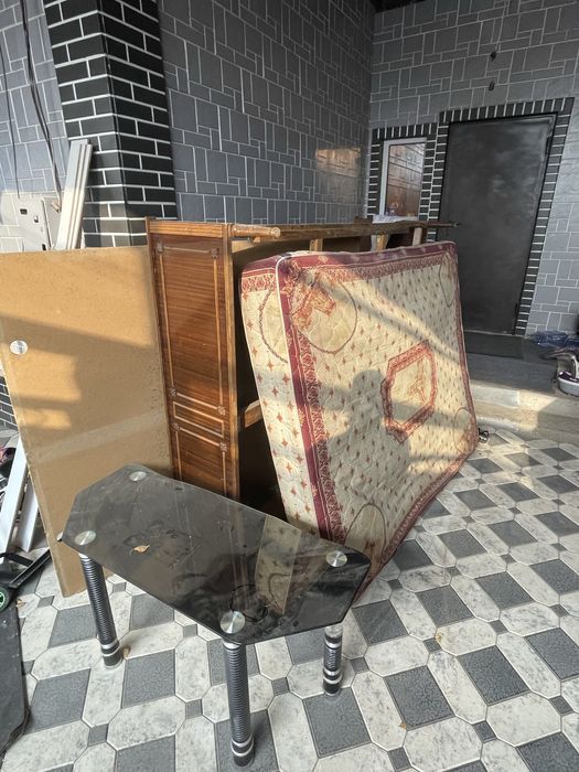 Отдам даром кровать с матрасом