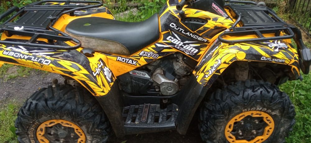 Can am bombardier outlander 800