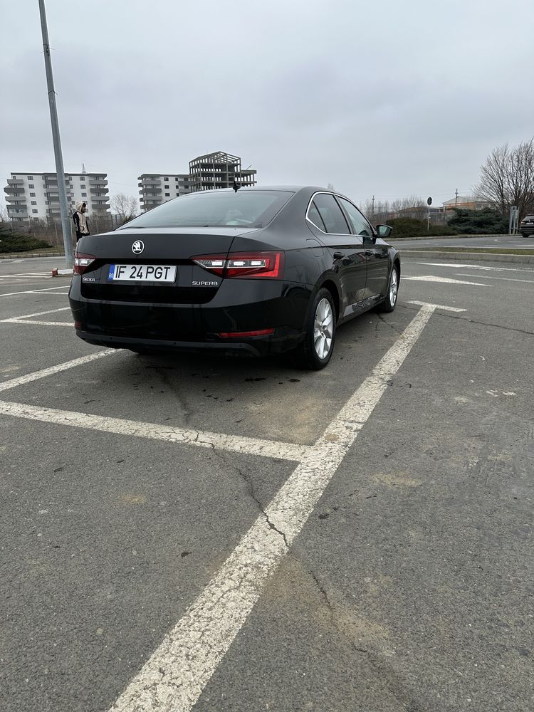 Skoda Superb 2.0 DSG Proprietar