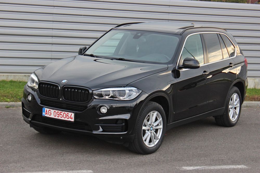 BMW X5 / 25d / X-Drive / Head Up / Panoramic / Camere 360