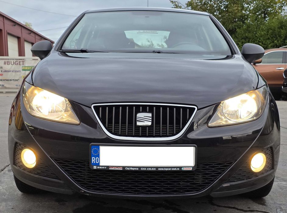Vand SEAT IBIZA an 2010 1.4 L benzina