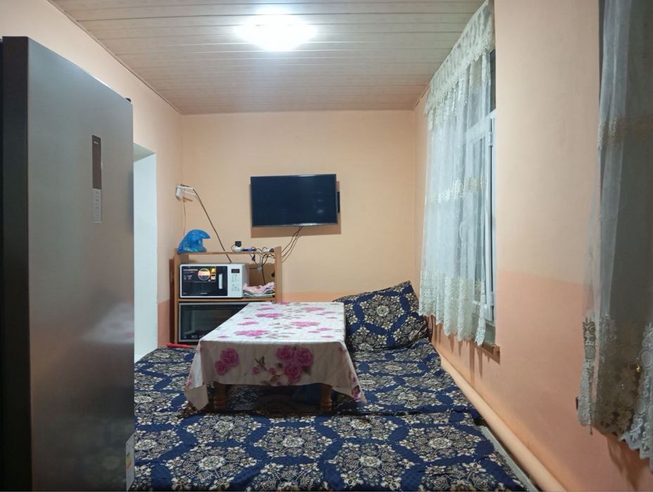 Продаётся квартира ( Автобаза 2503 )