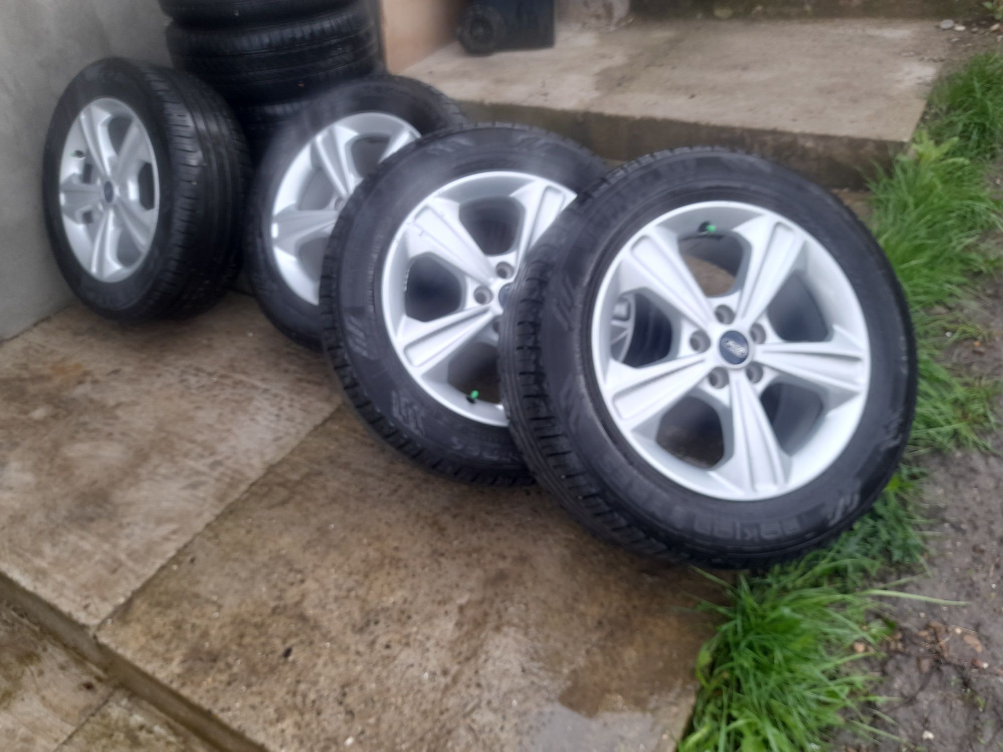 Jante ford kuga cu cauciucuri nokian 235/55/R17 5x108