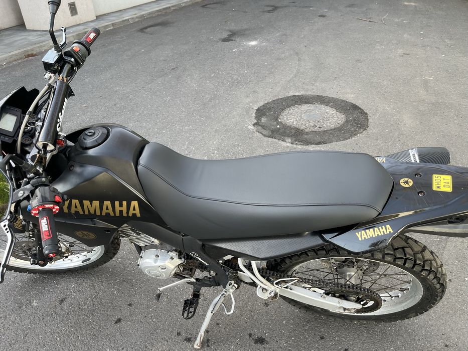 Yamaha XT 125 enduro