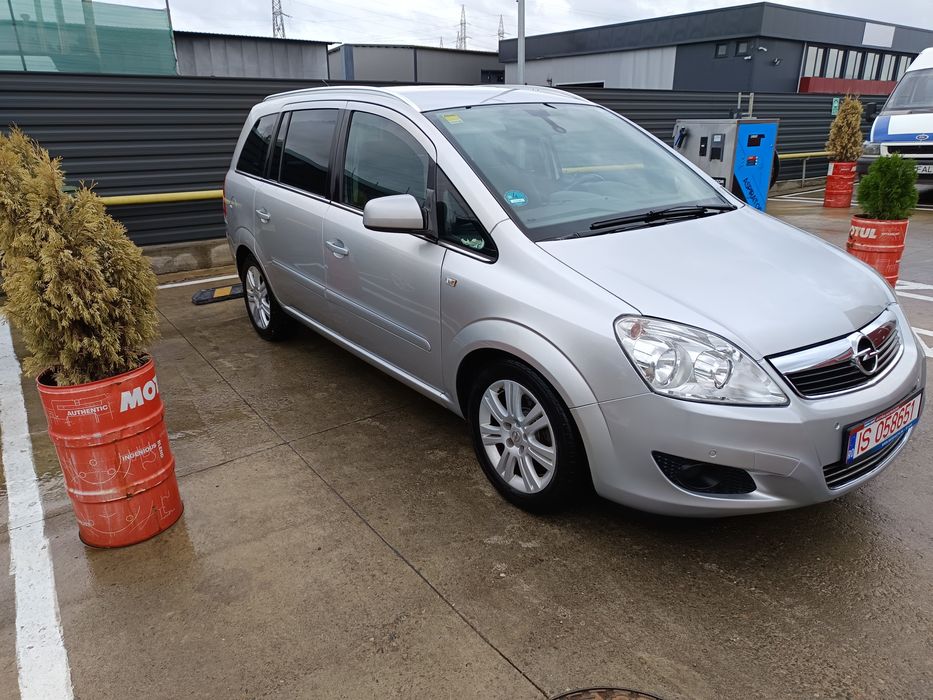 Vând Zafira B facelift RAR EFECTUAT
