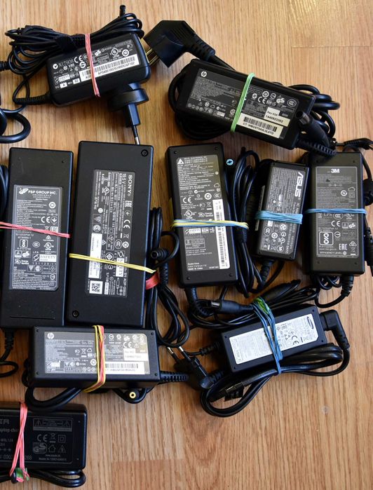 Alimentatoare incarcator Laptop Asus , Hp , Acer , Dell , Lenovo