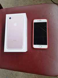 Telefon iPhone 7 gold