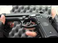 Pistol Airsoft Beretta/Colt Platforma m9 3,8j + Bile si Co2