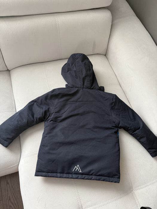 Детско скиорско яке чисто ново 110 см