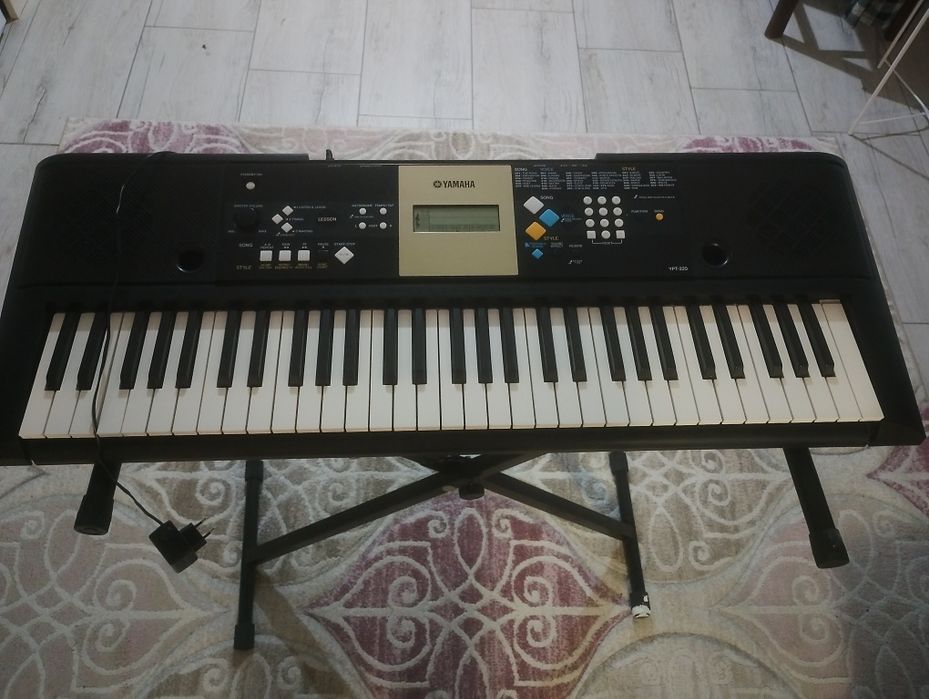 Синтезатор (йоника)Yamaha