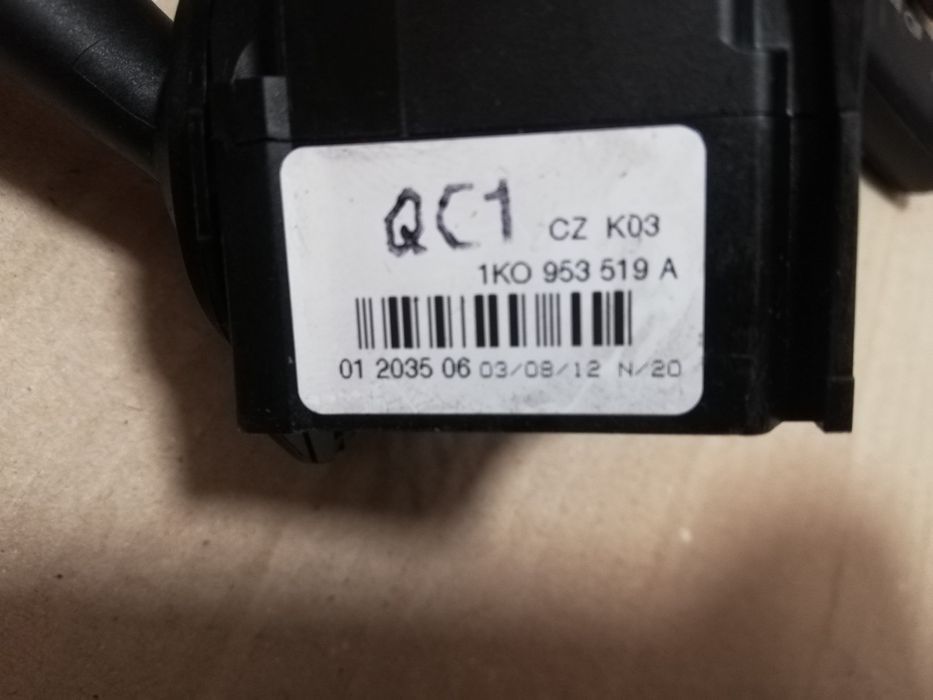 Maneta semnalizare stergatoare parbriz vw golf 5 jetta touran caddy