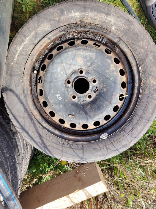 Vând doua jante pe 16