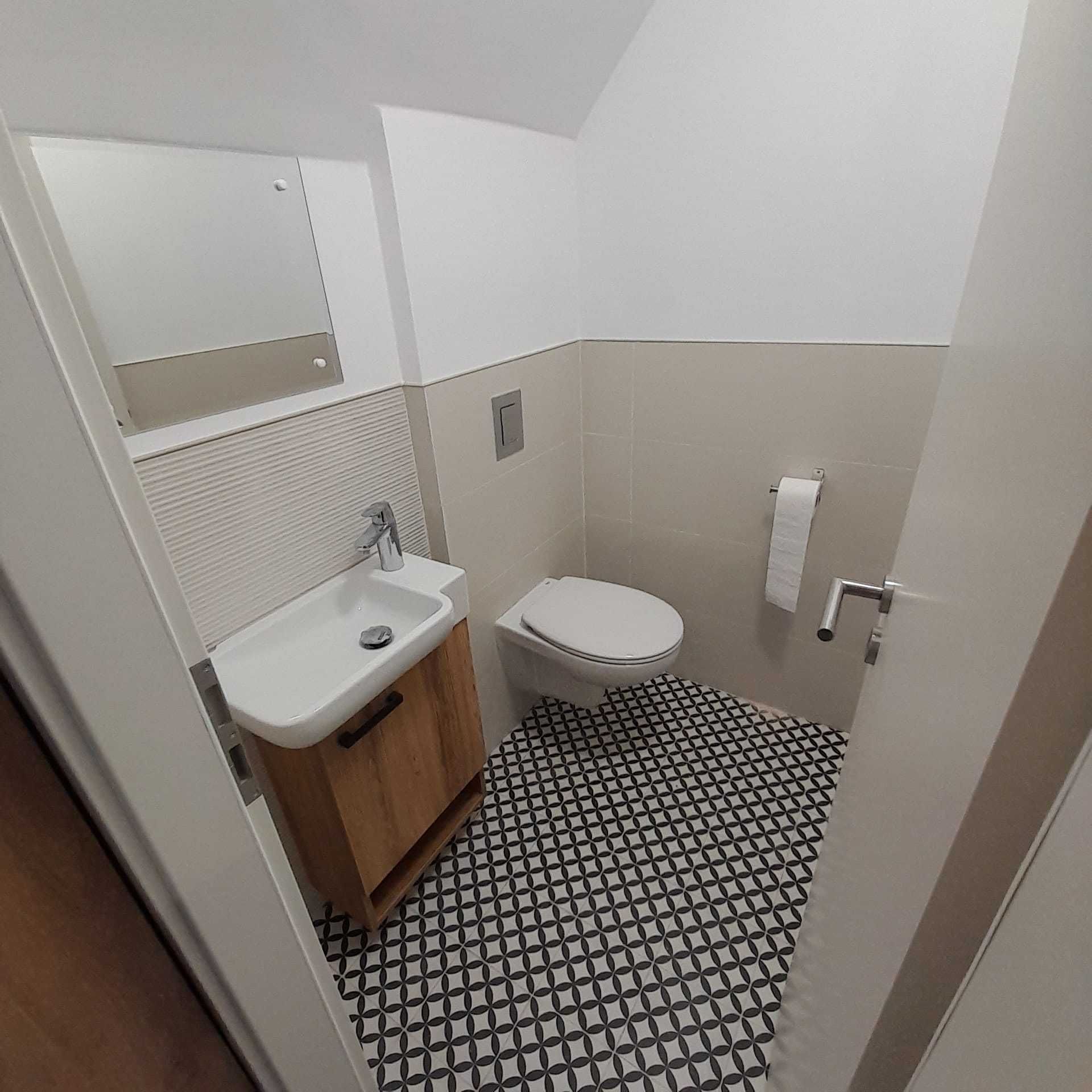 Apartament 3 camere la Vila str. Rennes din Sibiu de inchiriat