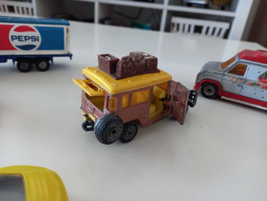Метални колички, 1/36-1:57, интересни модели Majorette и други