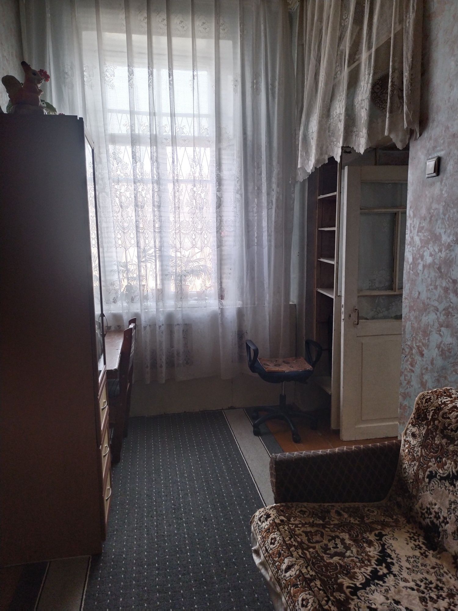 Продаётся 2в3 комнатная