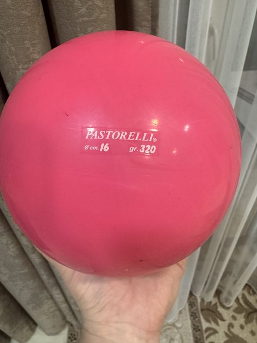 Продам мяч для художественной гимнастики