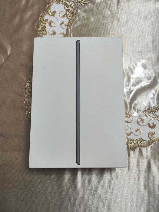 Apple iPad 10.2 (8th gen)